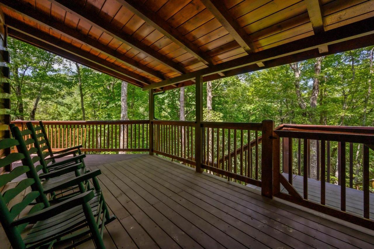 Gypsy Road - Privacy! Log Cabin With Hot Tub, Wifi, Directv And Arcade Sevierville Exterior photo